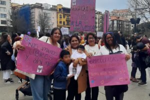 Grupo Empoderadas en el 8M en Santander