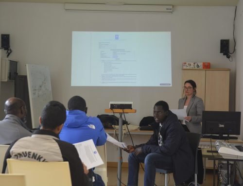 Taller de regularización para la comunidad senegalesa